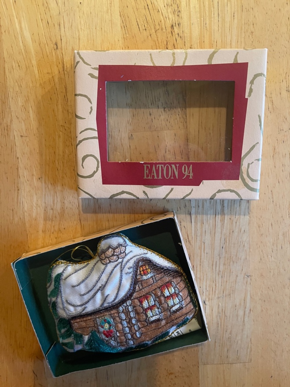 Vintage Christmas Collectable Holiday Cabin Ornament